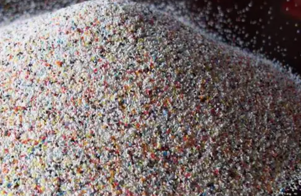 Dongguan Zhenhao Surface Treatment Material Co., Ltd. is a leading manufacturer of high-quality resin sand used in various industrial applications.